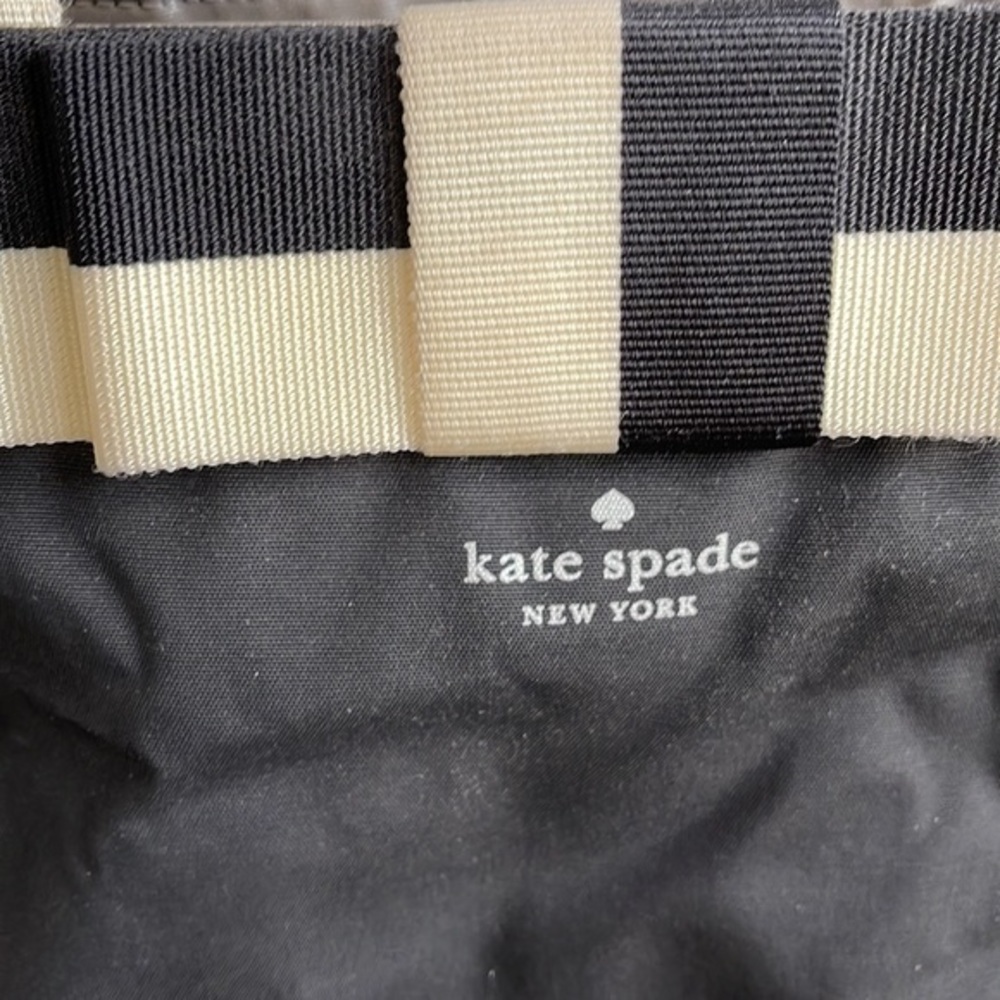 Kate Spade‎ Tote - Picture 9 of 9